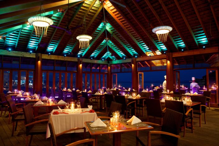 KureduORestaurantInterior1_result