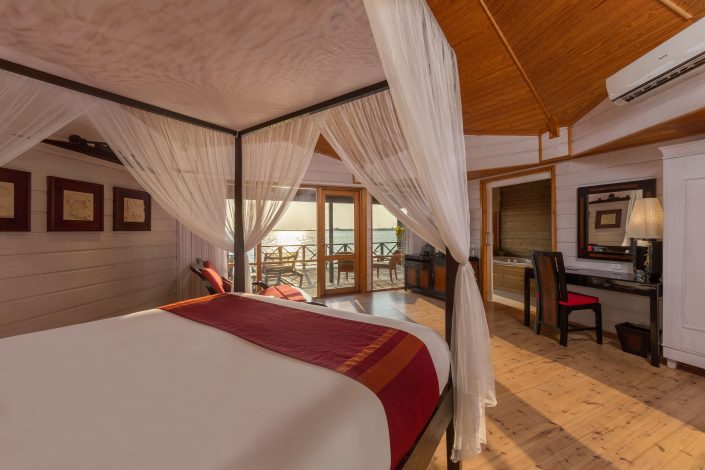 Komandoo Island Resort