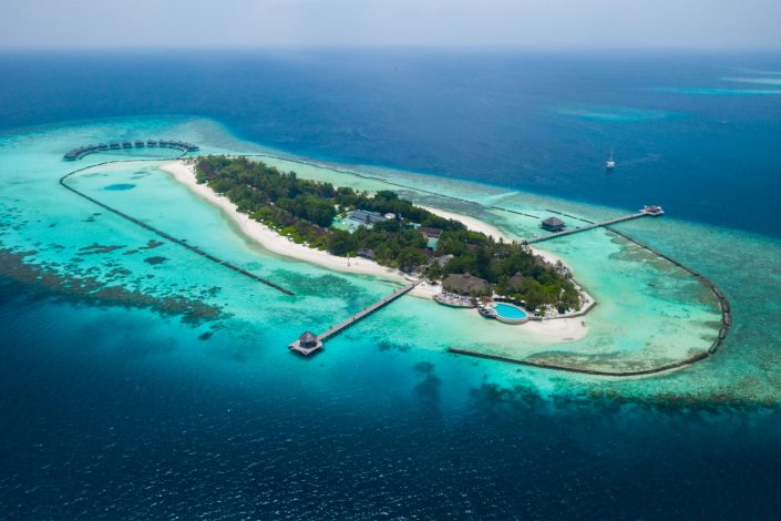 Komandoo Island Resort