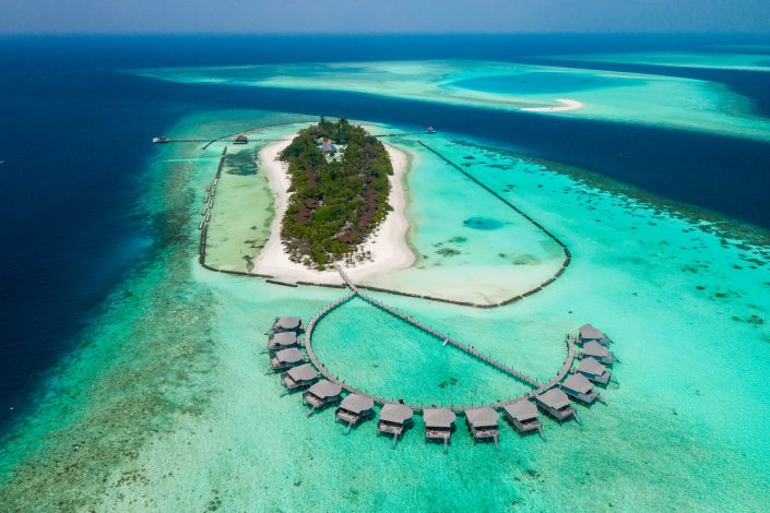 Komandoo Island Resort